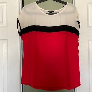 Forever 21 Fashion Top, Women’s Size Medium, Great Condition!